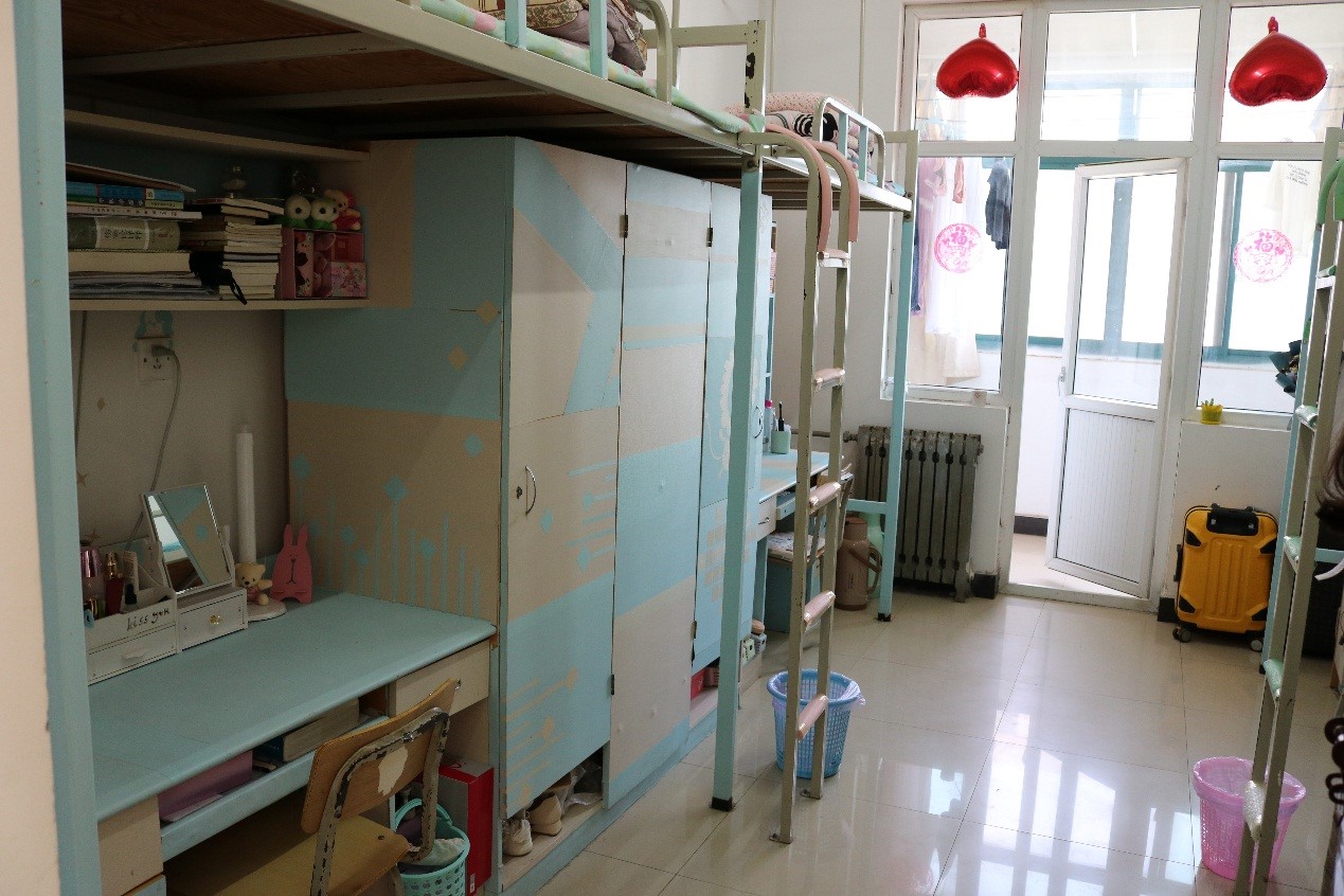 北京中医药大学的宿舍图片